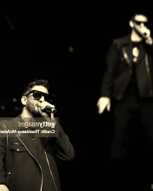 Live concert by Jon B.