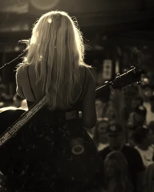 Live concert by Megan Moroney